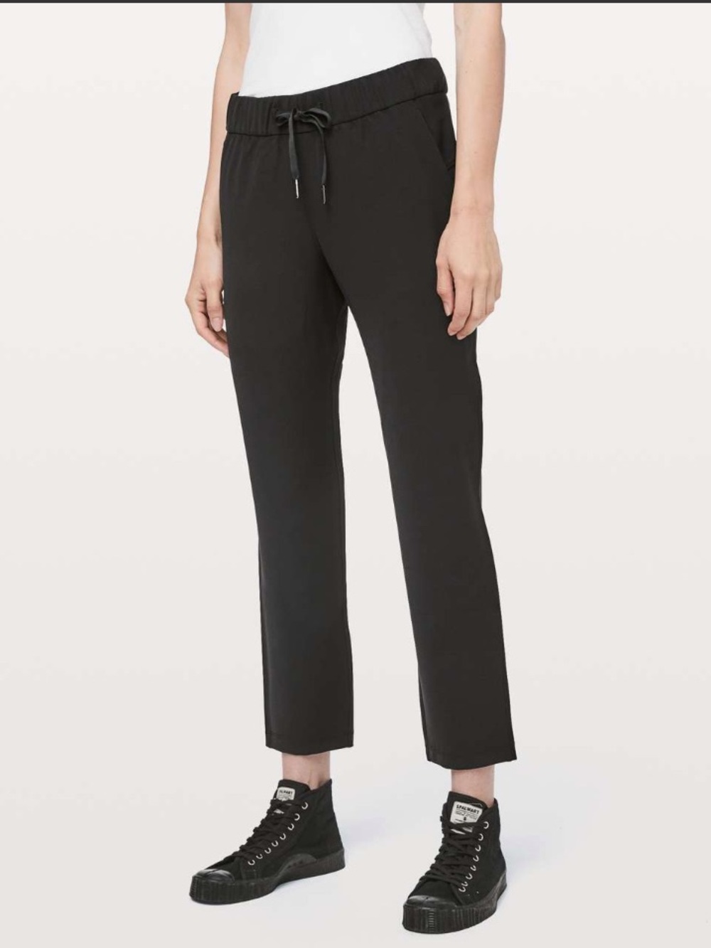 Lululemon black on the fly pants 27” size 2 pull on elastic waist travel W5BPMS